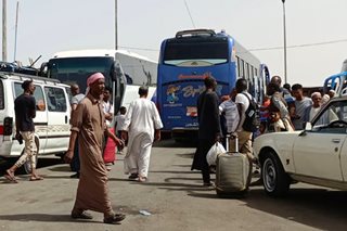 Thousands endure long wait for safety at Sudan-Ethiopia border