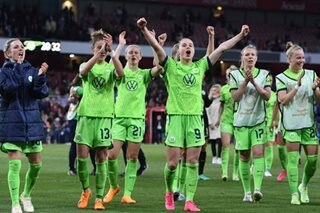 Wolfsburg beat Arsenal to reach Women's Champions League final
