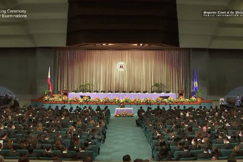 new-lawyers-urged-to-uphold-legal-profession-seek-justice-abs-cbn-news