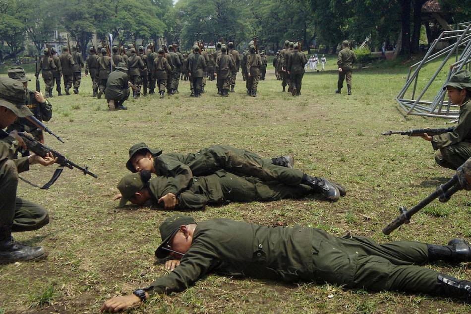 University of the Philippines students under the Reserved Officers Training Corps (ROTC) perform a military drill on April 30, 2017 at the Diliman campus in Quezon City. Manny Palmero, ABS-CBN News/File