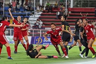 Filipinas keep medal hopes alive with slim win over Malaysia
