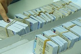 LTO kulang ng higit 234,000 driver's license cards 