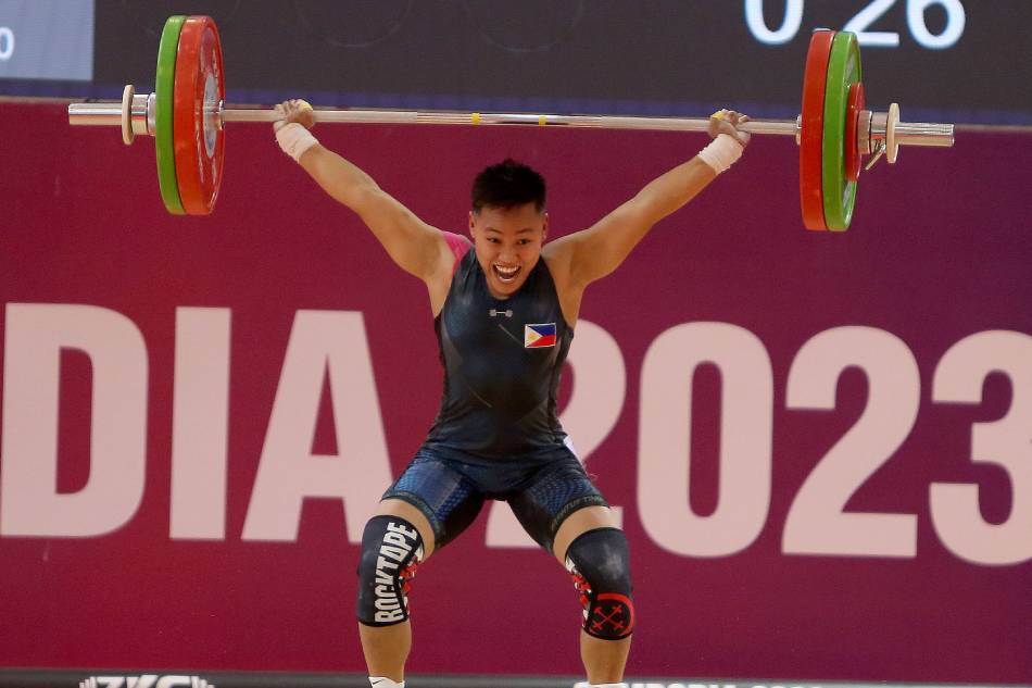 Elreen Ando set three new SEA Games records en route to winning gold in the women
