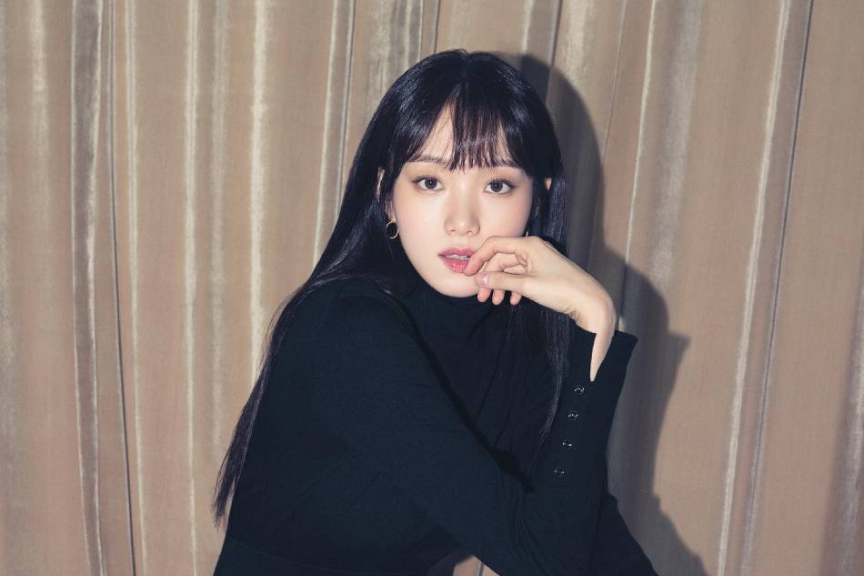 South Korean actress Lee Sung-kyung. Photo: Instagram/@heybiblee