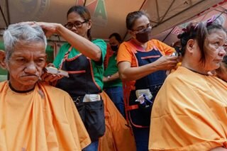 Free haircuts in Caloocan