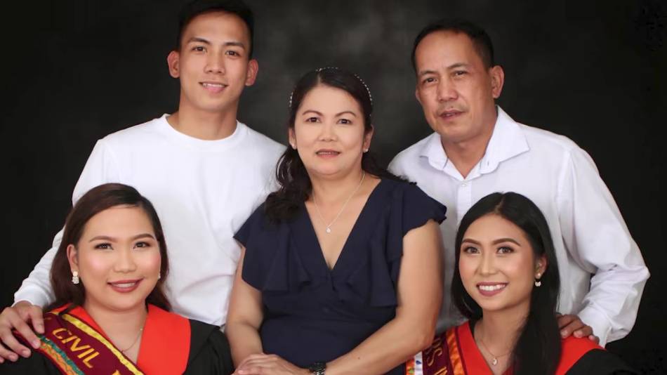 PMA 2023 valedictorian Cadet First Class Warren Leonor (top left) with his family. He is the son of a retired Philippine Air Force technical sergeant. Philippine Military Academy/Facebook