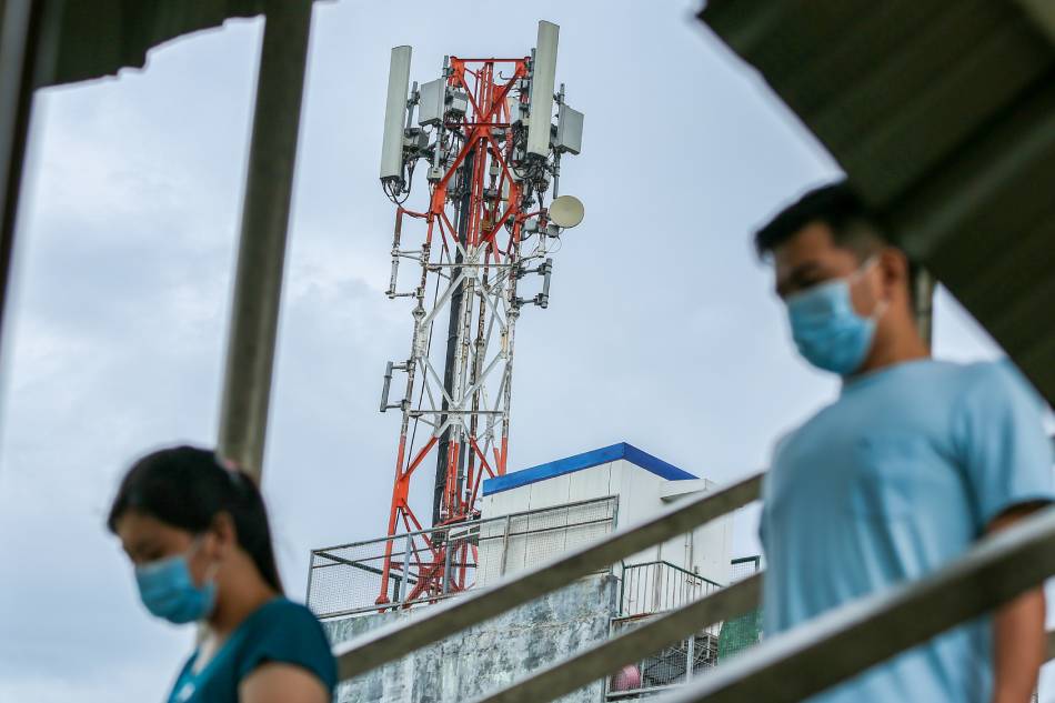A cellular site tower in Caloocan City on Aug. 06, 2020. Jonathan Cellona, ABS-CBN News