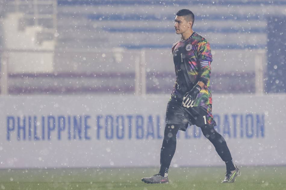 Football: Etheridge challenges young Azkals to step up