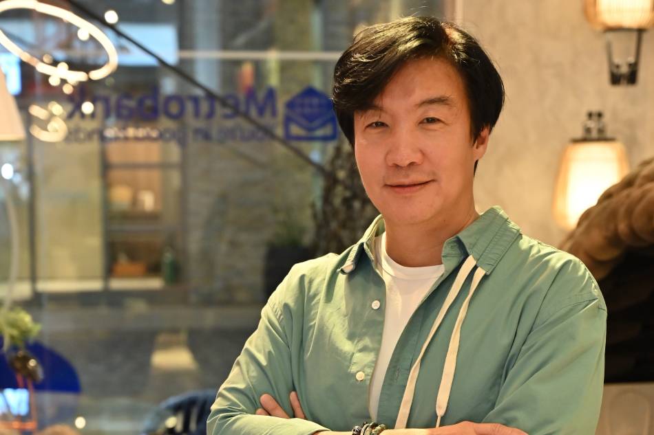 World-renowned furniture designer Kenneth Cobonpue recently unveiled his newest collection in partnership with Metrobank. Handout
