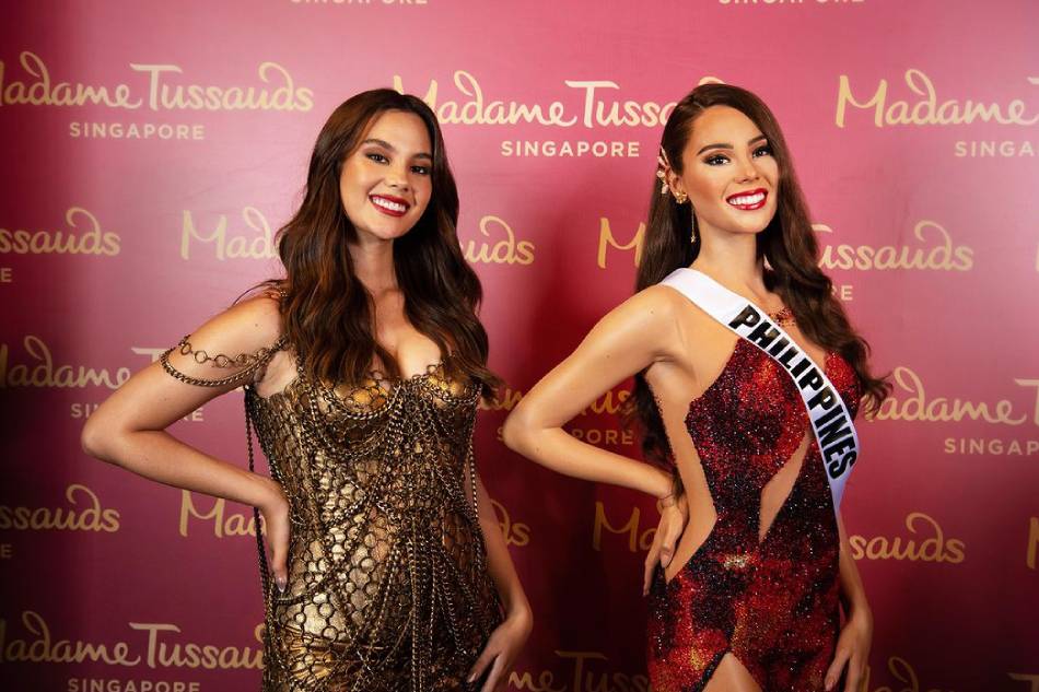 Miss Universe 2018 Catriona Gray during the launch of her wax figure in Madame Tussauds Singapore in 2022. Instagram/@madametussaudshongkong