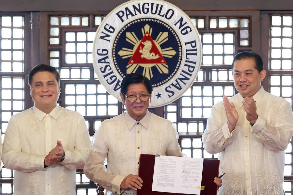 Marcos signs law seeking to address employment woes | ABS-CBN News