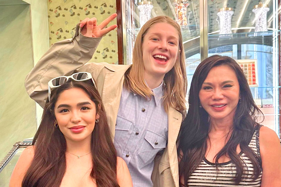 Andrea Brillantes meets 'Euphoria' star Hunter Schafer