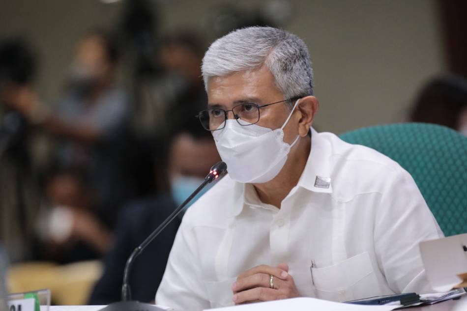 Former Sugar Regulatory Administration (SRA) chief Hermenegildo Serafica attends the continuation of the joint hybrid hearing of the Senate Blue Ribbon Committee and the Committee on Agriculture, Food and Agrarian Reform on the alleged irregular sugar importation order on August 30, 2022.