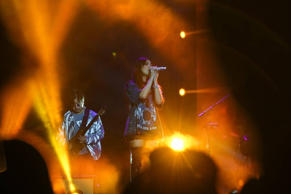 Moira performs at the ON Festival at the SM Mall of Asia Arena, November 3, 2023. Maria Tan, ABS-CBN News