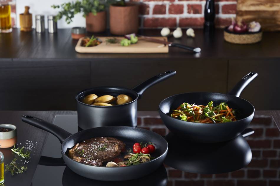 Get Tefal Cookware For Up To 60% Off On Shopee and Lazada