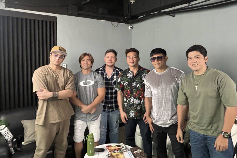 Masculados poses for a group photo ahead of their 20th anniversary concert 