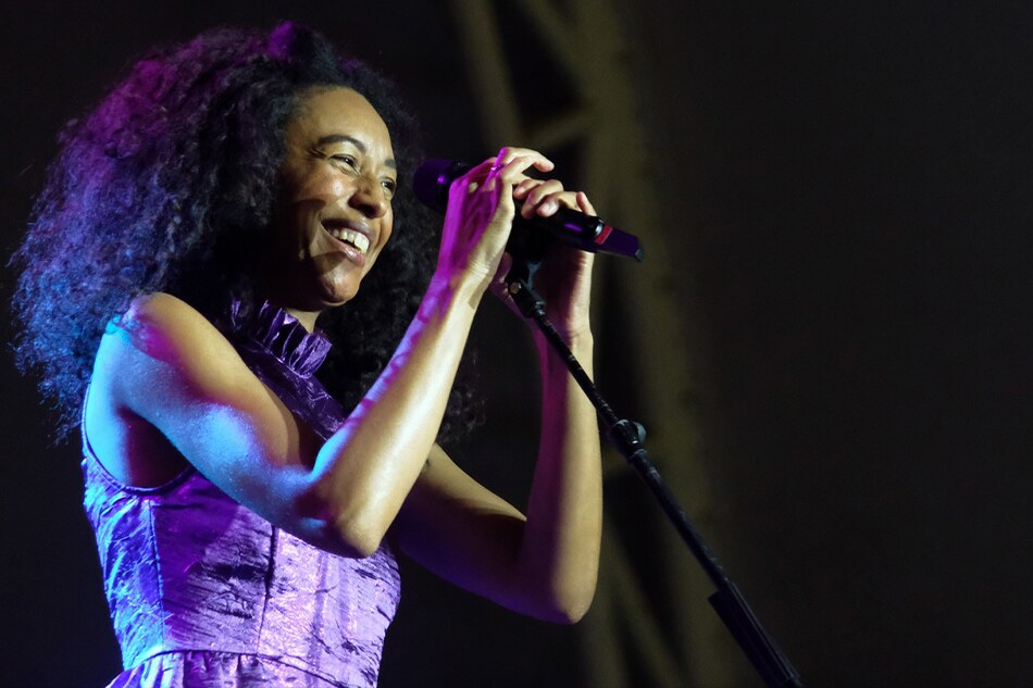 Corinne Bailey Rae performs at the Filinvest Tent, Alabang. Jeeves de Veyra