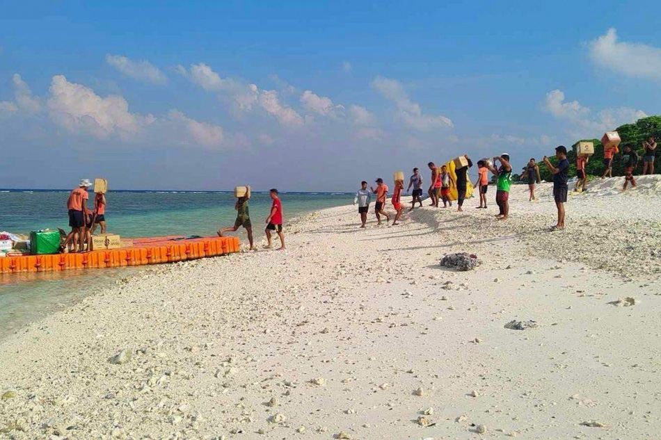 LOOK: Civilian resupply mission arrives in Lawak Island | ABS-CBN News