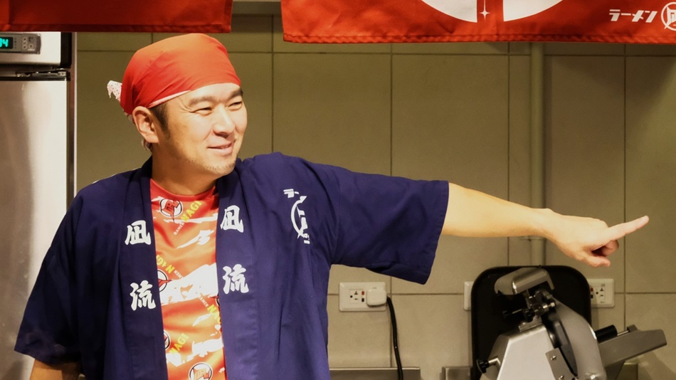 Ramen Nagi founder Satoshi Ikuta. Jeeves de Veyra