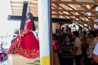Sans Traslacion, Black Nazarene devotees show faith
