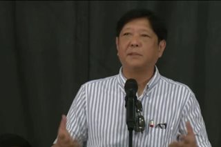 Marcos binisita ang mga apektado ng mga pag-ulan sa Misamis