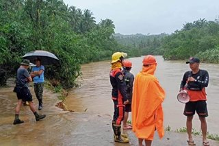 Heavy rains, floods leave 2 dead in Northern Samar