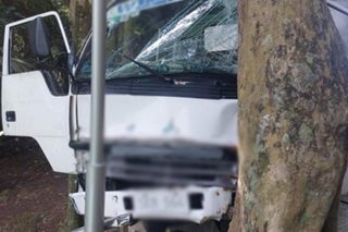 Estudyante patay, 4 sugatan nang araruhin ng truck sa Cavite
