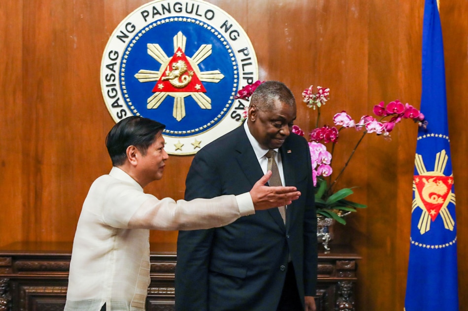 President Ferdinand R. Marcos Jr. welcomes United States Defense Secretary Lloyd Austin III during a courtesy call at the Presidents Hall in Malacanang Palace on Thursday Feb. 2, 2023. Rey S. Baniquet, PNA
