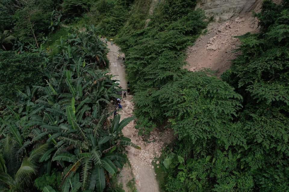 A landslide was triggered by rains in Purok Camote, Barangay Malalay in the town of Ronda, Southwestern Cebuon on Saturday. Ronda LGU