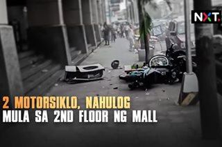 2 motorsiklo, nahulog mula 2nd floor ng mall