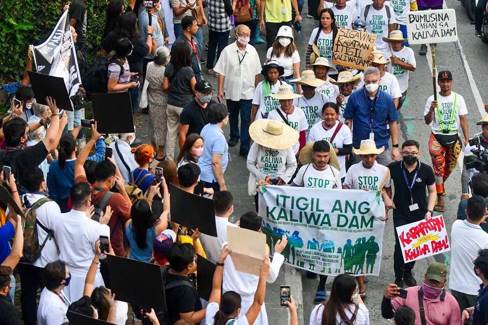 Members of the Dumagat-Remontado communities from Quezon and Rizal embarking on a nine-day march make a stopover at the Ateneo De Manila University in Quezon City from General Nakar, Quezon en route to Malacañang Palace on Wednesday. Mark Demayo, ABS-CBN News