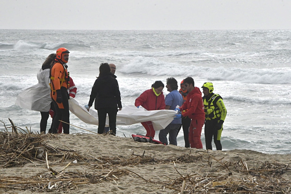 More Than 40 Migrants Die In Boat Wreck Off Italy | ABS-CBN News