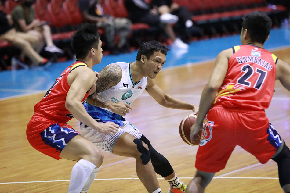 Phoenix Super LPG guard Encho Serrano in action against Rain or Shine in the 2023 PBA Governors