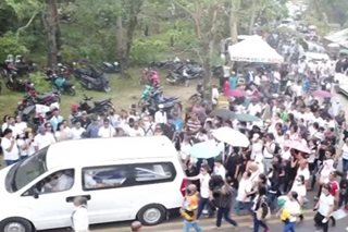 Thousands turn out for burial of slain Negros Oriental governor