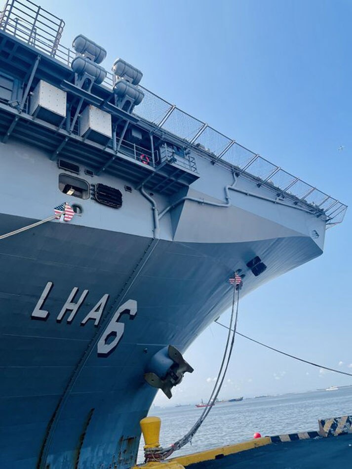 US assault ship in Manila for port visit 1
