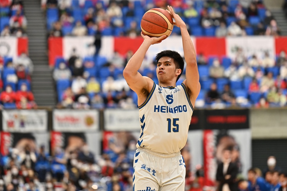 Kiefer Ravena in action for the Shiga Lakes. (c) B.LEAGUE