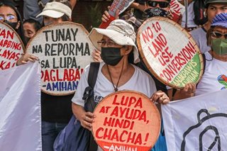 Peasants protest on the Day of the Landless