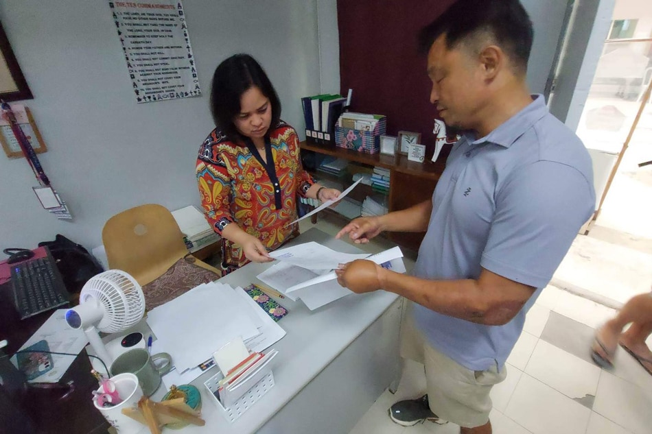 Former Negros Oriental governor Pryde Henry Teves files his waiver to allow authorities access to his phone, bank, and email records at the Hall of Justice in Dumaguete City on Mar. 29, 2023. Contributed photo