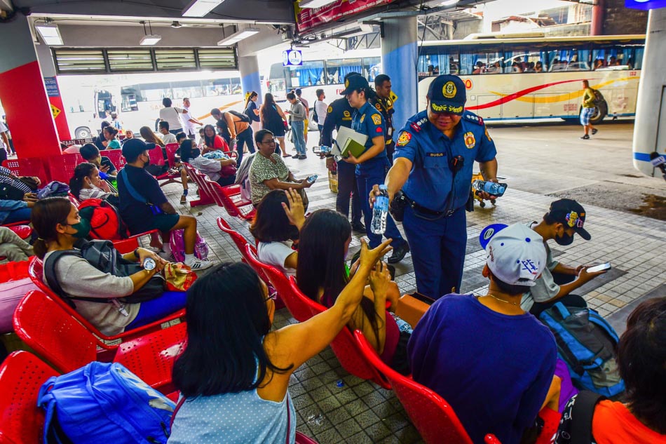 PNP conducts bus terminal inspection ahead of Holy Week
