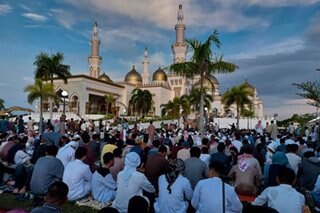 Worshippers at Grand Mosque of Cotabato City
