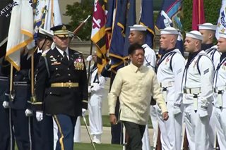 US vows to boost defense cooperation with Philippines