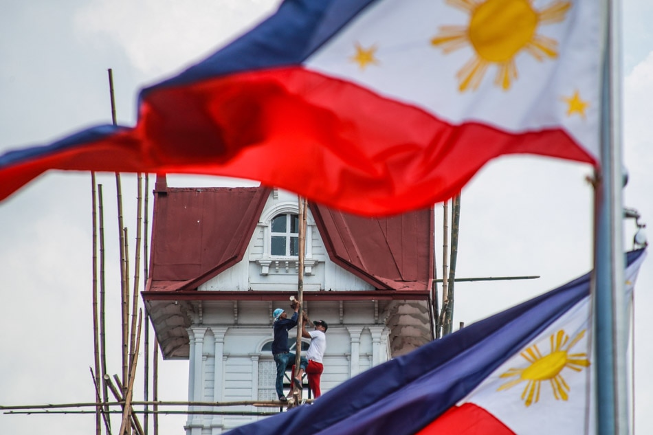 Ang paghahanda sa Aguinaldo Shrine sa Kawit, Cavite para sa darating na 125th Independence Day celebration sa Hunyo 12, 2023. Jonathan Cellona, ABS-CBN News