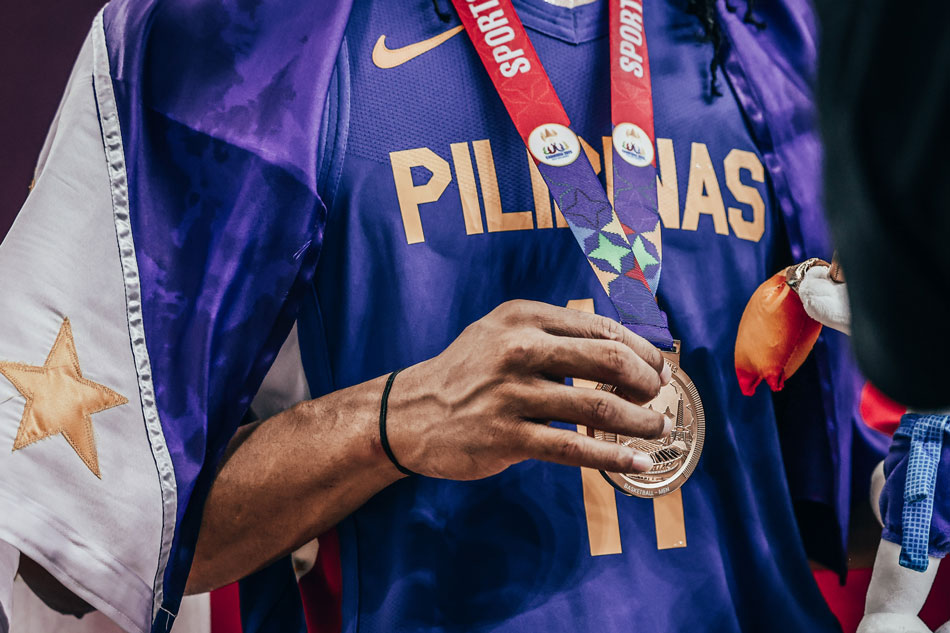 Team PH hailed for 'strong performance' in SEA Games Filipino News