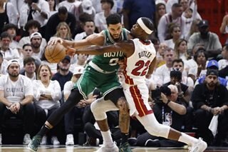 NBA: Celtics stay alive with victory at Heat