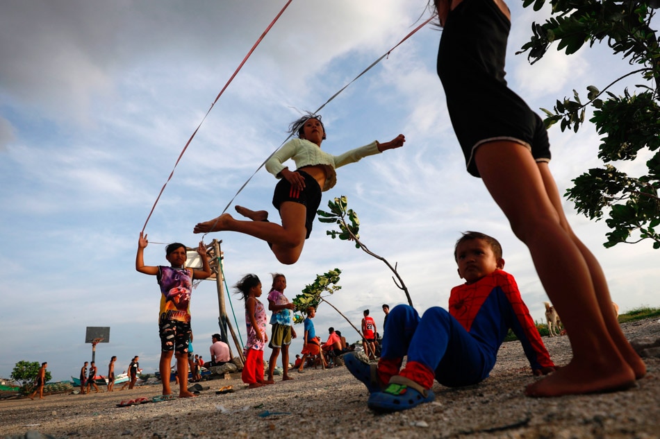 Manila Bay playground as Mawar weakens