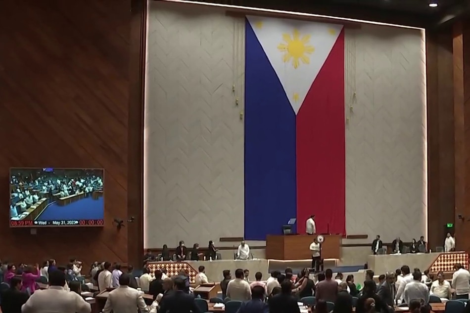 6 sa 42 priority bills ni Marcos naaprubahan sa Kongreso