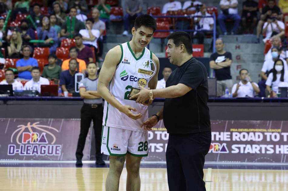 Kevin Quiambao Wins PBA D-League MVP Award | ABS-CBN News