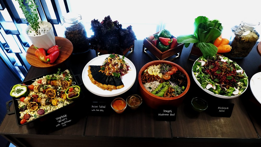 Buffet choices.  Jeeves de Vera