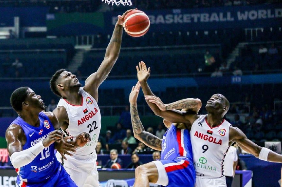 Dominican Republic slips past Angola, keeps Gilas in the hunt | ABS-CBN ...