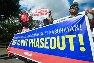 Piston, Makabayan want jeepney franchise consolidation junked